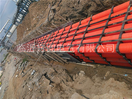 八一水煤漿電廠MPP波紋管施工現(xiàn)場(chǎng)2.jpg